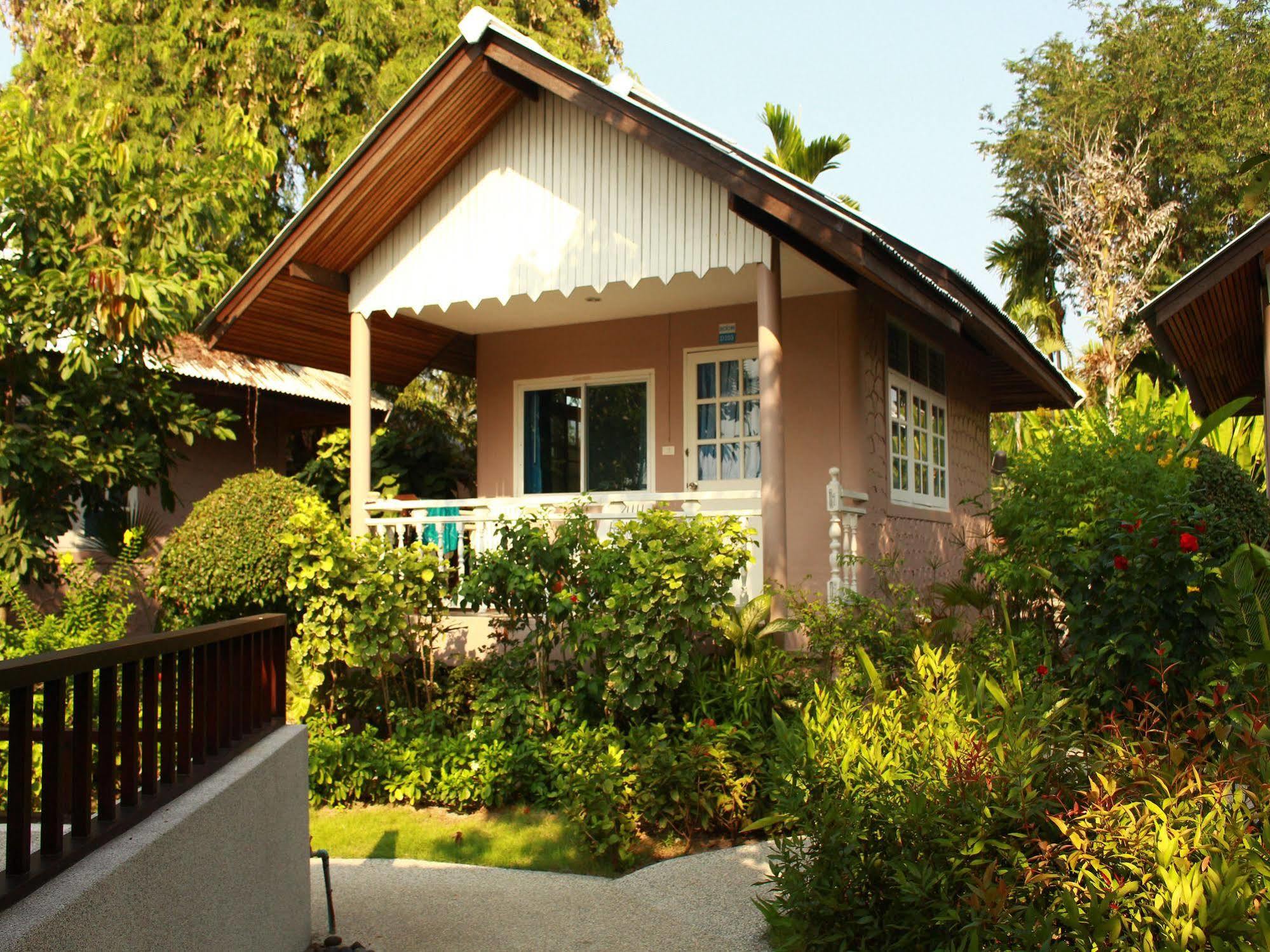 Bangrak Beach Club Bophut Exterior foto